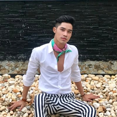 Thura Ko's profile picture