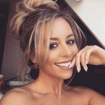 Carly Baker's profile picture