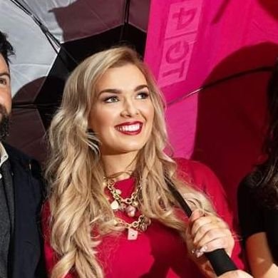 CaitlinNicAoidh's profile picture