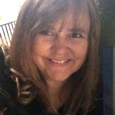 Tina Comeau's profile picture