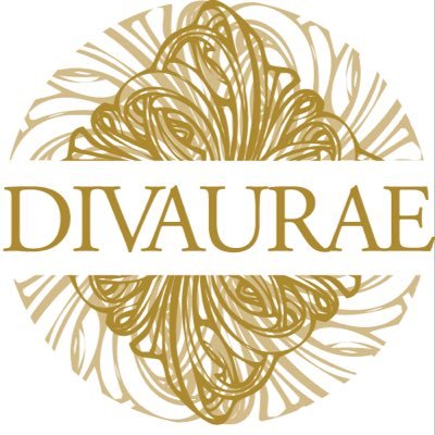 Divaurae Custom Lingerie's profile picture