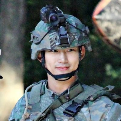 BUSANNUYA (wonderfultaecyeon)'s profile picture