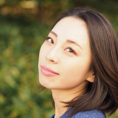 仲れいこ's profile picture