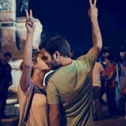 Savaşma Seviş's profile picture