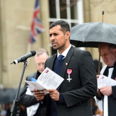 Afrasiab Anwar MBE 💙's profile picture