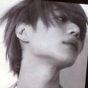 only taem🌹's profile picture
