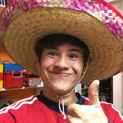 MaeloRomani's profile picture