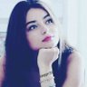 Profilbild von Yasmina