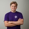 Tony Urban | DeckRobot.com 的头像