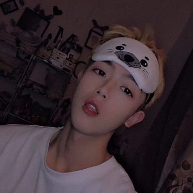 顾泽宇(男模版)'s profile picture