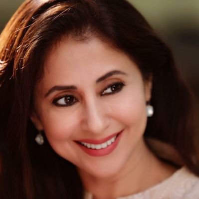 UrmilaMatondkar's profile picture