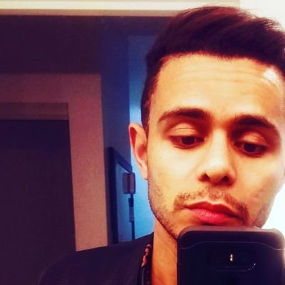DouglasDeAzev15's profile picture