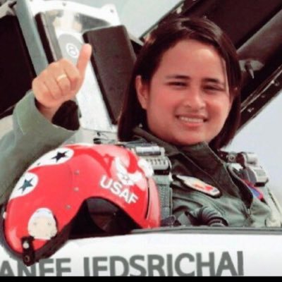thapanee3miti's profile picture