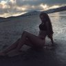 thais's profile picture