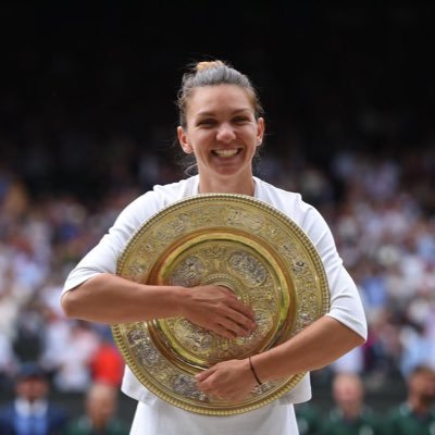 Simona Halep's profile picture