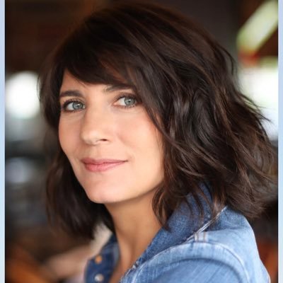 Estelle Denis's profile picture