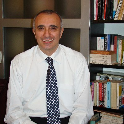 suatozcelebi's profile picture