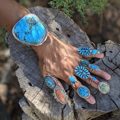𝓢𝓸𝓾𝓽𝓱𝓦𝓮𝓼𝓽𝓐𝓻𝓽𝓲𝓼𝓪𝓷𝓼 JEWELRY's profile picture