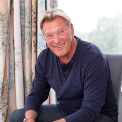 Glenn Hoddle's profile picture