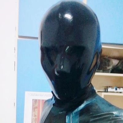 latexboy1's profile picture