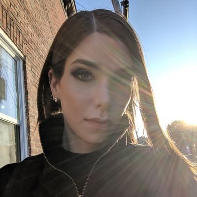 Love2Code's profile picture