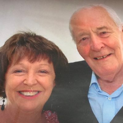 RedRosa91940184's profile picture