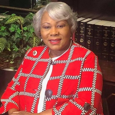 L. Louise Lucas's profile picture