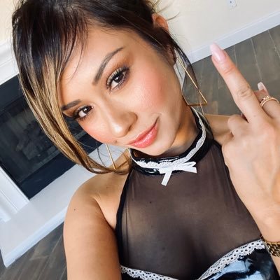 LexiChase's profile picture