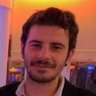 Özgür profil fotoğrafı