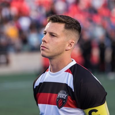 ccaarrllitos's profile picture