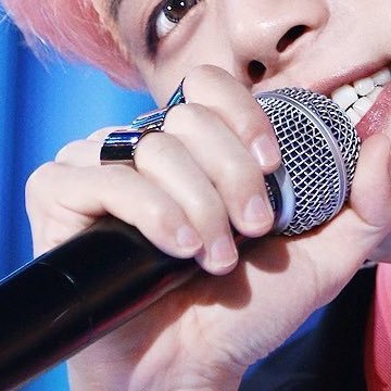 Jonghyun_mic's profile picture