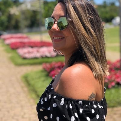 Michelle Olípi • ミシェル's profile picture