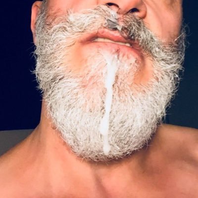 daddylovesblack's profile picture