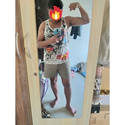 younger versatile !'s profile picture