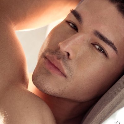 joeylove69's profile picture