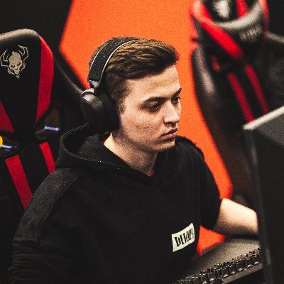 qlnek's profile picture