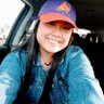 Shiella ☀️🏀💜🧡's profile picture