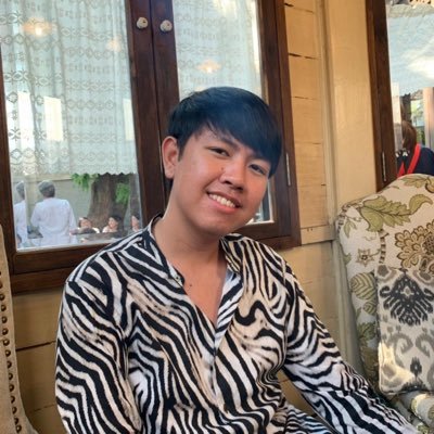 บอล ธนวัฒน์ วงค์ไชย's profile picture