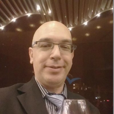 arikring's profile picture