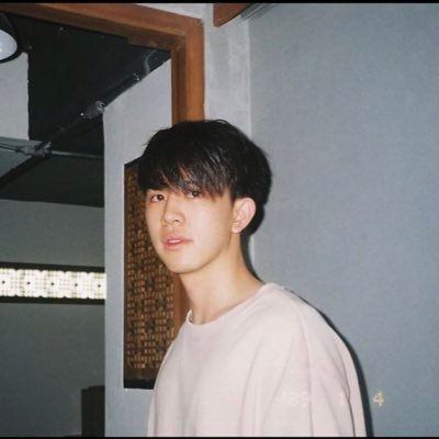 Save's profile picture