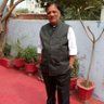 Profilbild von Purushottam Tiwari(मोदी का परिवार)