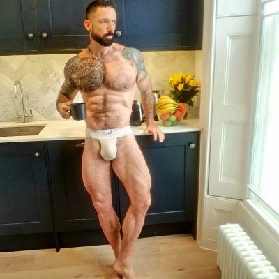 MexicanHunk4u's profile picture