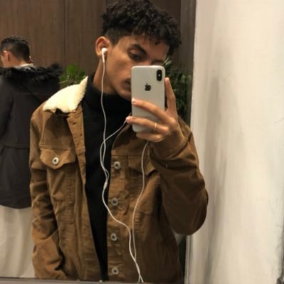 _reev8's profile picture