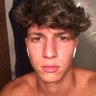 Nicolas profil fotoğrafı