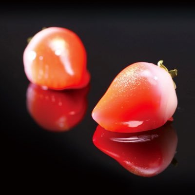 苺の形のいちご大福『ルビーのいちご』の吉岡製菓official🍓's profile picture