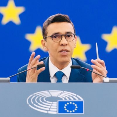 younous omarjee's profile picture