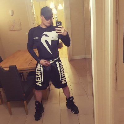 Thaiboxingboy32's profile picture
