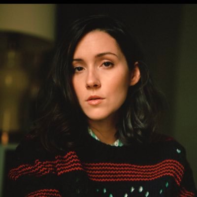 Shannon Woodward's profile picture
