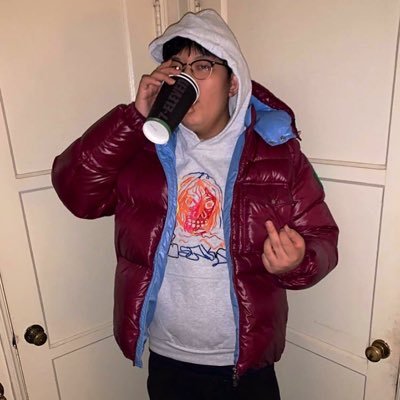Yung Weej's profile picture