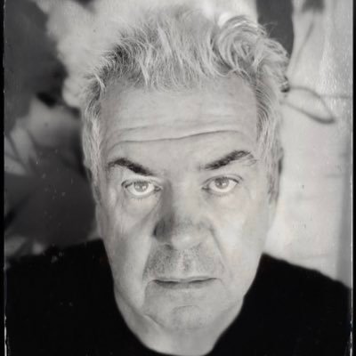 Lol Tolhurst's profile picture